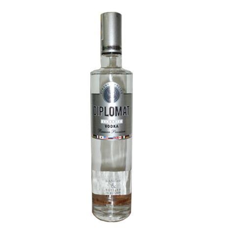 Vodka DIPLOMAT 700ML