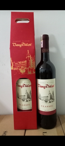 Hộp quà giấy vang Đà Lạt Classic đỏ 1 chai 750ml