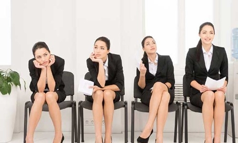 Ngôn Ngữ Cơ Thể Trong Phỏng Vấn Và Những Gì Bạn Cần Biết