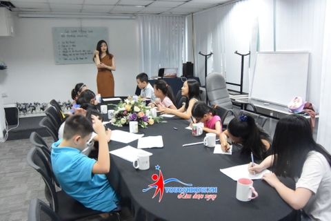 Khóa học MC nhí - buổi học "Xây dựng ý tưởng kích bản"