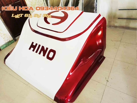 Xu Hướng Màu Sắc Mui Lướt Gió 2026 – Chọn Màu Hợp Phong Thủy Và Cá Tính