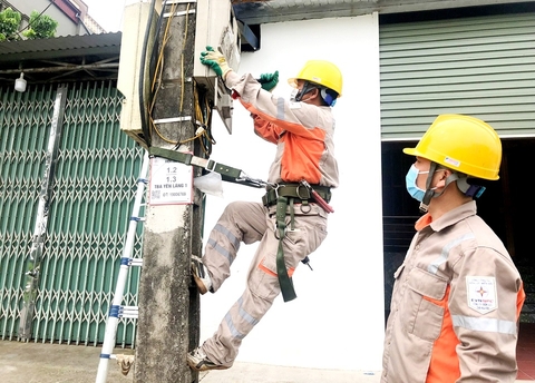 Đầu tư gần 50 tỷ đồng cải tạo, nâng cấp lưới điện tại huyện Đại Từ