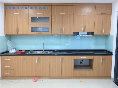 Tủ bếp gỗ Melamine giá rẻ