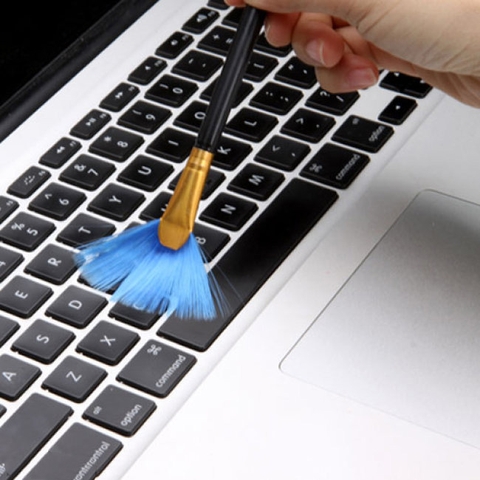 Bộ Vệ Sinh Laptop 4 món