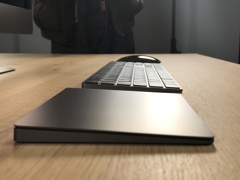 Apple Magic Trackpad 2 - Xám