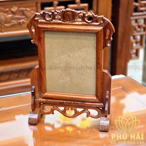 Khung Ảnh Thờ Gia Tiên Gỗ Hương