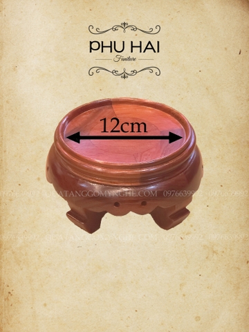 Kỷ Tròn , Đế bát nhan