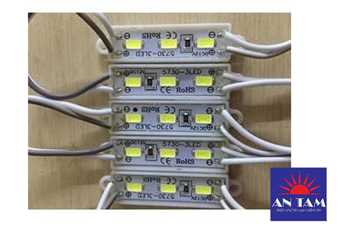 Led hắt 5730 màu trắng