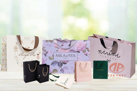 In túi giấy local brand đẹp, đồng bộ nhận diện, dễ ghi dấu ấn