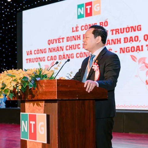 Trường Cao đẳng Công nghệ - Ngoại thương: Gần 20 năm xây dựng vị thế