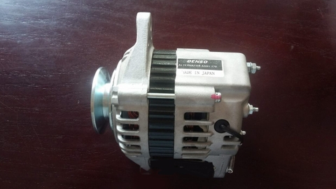 Máy phát điện xe nâng Komatsu 2.5 tấn, model FD25T-17, động cơ 4D94E, 4D94LE