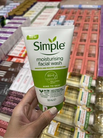 Sữa Rửa Mặt Simple Simple Moisturising Facial Wash da khô 150ml