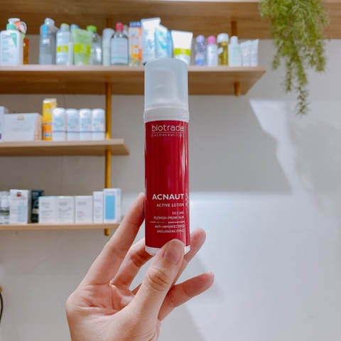 Lotion chấm mụn sưng viêm Biotrade Acnaut Active