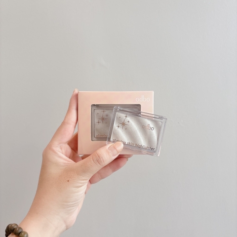 Phấn Bắt Sáng Odbo Glowing Skin Highlighter 03