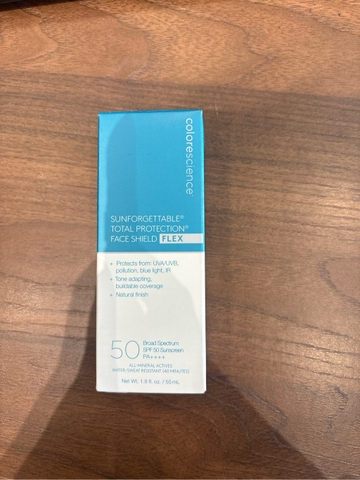 KEM CHỐNG NẮNG COLORESCIENCE 50ml