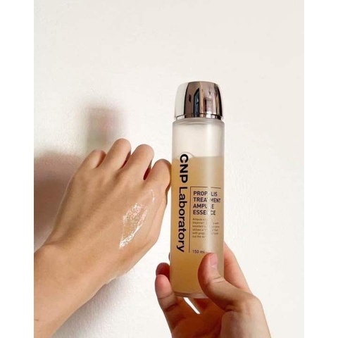 Nước Thần Keo Ong Cấp Ẩm, Phục Hồi Da CNP Propolis Treatment Ampoule Essence