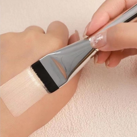 Cọ Trang Điểm Tán Nền Foundation Brush Hình Vuông