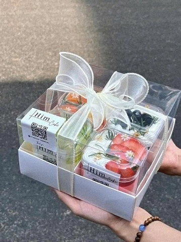 10 Hộp giấy 4 ngăn đựng 4 ly mousse tròn - vuông bánh mousse - Hộp 4 ngăn nắp mica đựng bánh