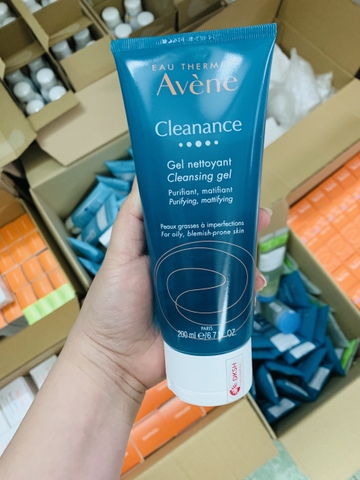 Gel rửa mặt không chứa xà phòng cho da nhờn mụn Avene Cleanance gel 200ml