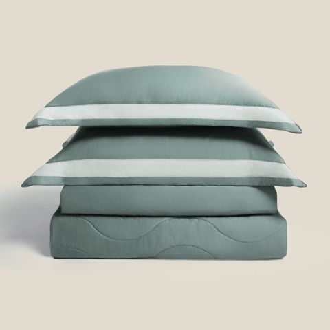 Một set chăn ga gối Everon gồm 4 món: chăn, ga và 2 gối