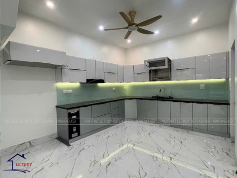 tủ bếp khung inox- cánh kính K01