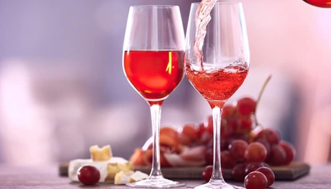 Đặc tính về độ đậm nhạt của rượu vang xuất phát từ đâu?