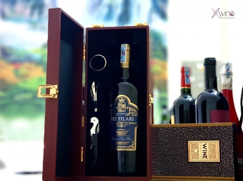 Có nên chọn rượu vang làm quà biếu tết hay không?