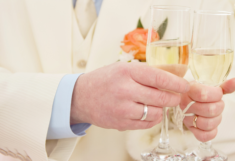 5 loại rượu vang thường được sử dụng trong tiệc cưới