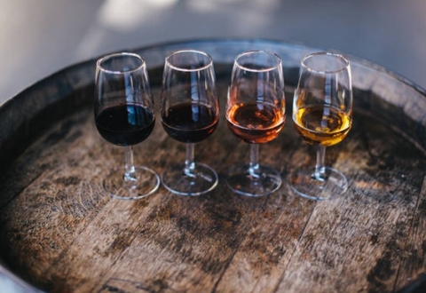 Rượu vang sau khi mở để được bao lâu?