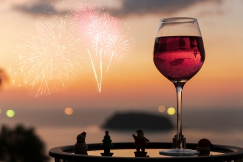 Những điểm cần lưu ý khi uống rượu vang trong ngày Tết