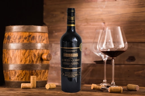 Khi chọn mua rượu vang nhập khẩu cần đặc biệt lưu ý những điều gì?