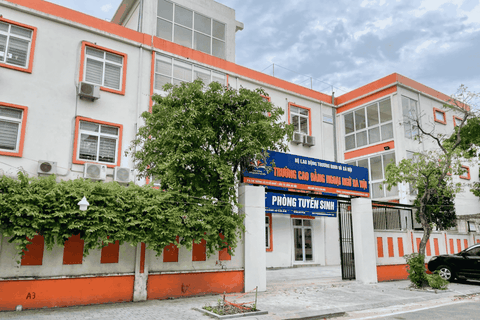 CAO ĐẲNG NGÔN NGỮ TRUNG HỌC NHỮNG GÌ?