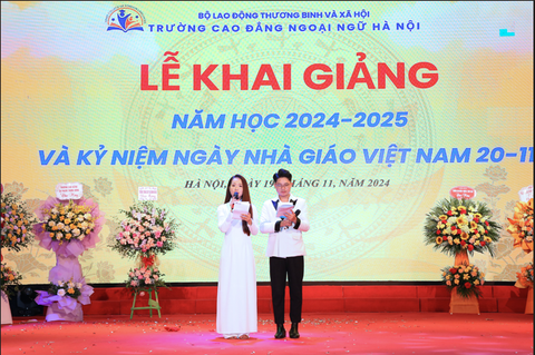 Lễ khai giảng năm học 2024 – 2025 Trường Cao đẳng Ngoại Ngữ Hà Nội