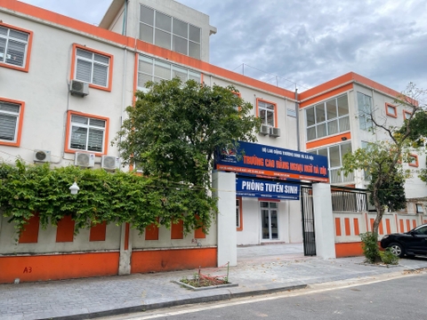 CAO ĐẲNG NGÔN NGỮ TRUNG HỌC NHỮNG GÌ?