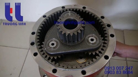 Một số hư hỏng thường gặp của mô tơ quay toa máy xúc