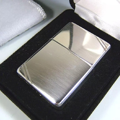 BẬT LỬA ZIPPO ĐIÊU KHẮC TUYỆT ĐẸP