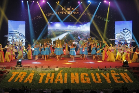 Chào mừng Festival Chè Thái Nguyên năm 2013