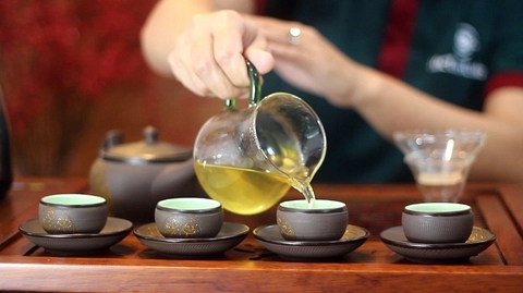 Trà đinh trong lối sống mindful – Khi thưởng trà trở thành liệu pháp cân bằng