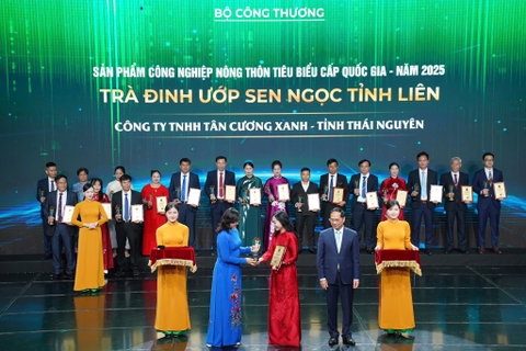 Trà Sen Ngọc Tỉnh Liên - Sản Phẩm Công Nghiệp Nông Thôn Tiêu Biểu Cấp Quốc Gia