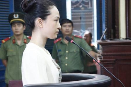 Tiếp tục truy tố Hoa hậu Phương Nga tội danh lừa đảo chiếm đoạt tài sản