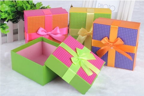 Xưởng sản xuất hộp cao cấp - hộp quà tặng cao cấp tại tphcm