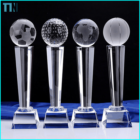 Đơn vị phân phối quà tặng pha lê tại tphcm