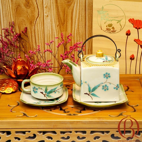 Kinh nghiệm chọn mua ấm chén Bát Tràng cao cấp
