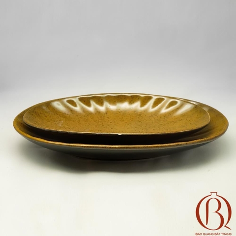 Đĩa Thuyền 28x17 cm Men Đen Lòng Gốm