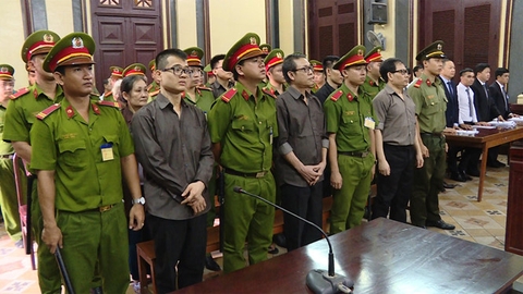 Xét xử vụ ‘hoạt động nhằm lật đổ chính quyền’: Nguyen James Han, Phan Angle ngồi tù