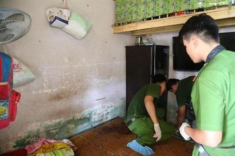 Sát hại vợ vì nghe điện thoại người lạ: Mới cưới