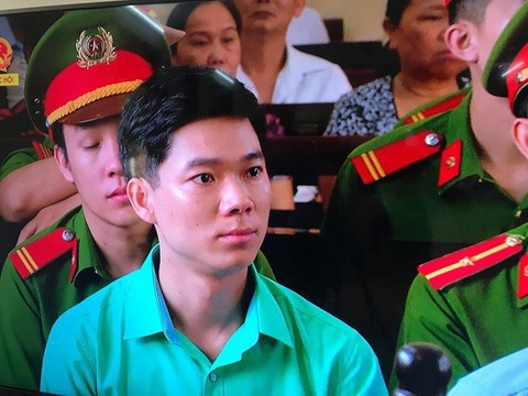 Bác sĩ Hoàng Công Lương nhận 42 tháng tù