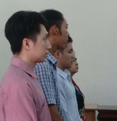 Làm bằng tốt nghiệp giả bán kiếm tiền