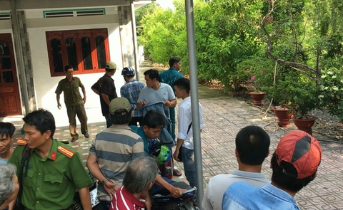 Nghi án xông vào nhà nghỉ đánh ghen, đâm chết tình địch