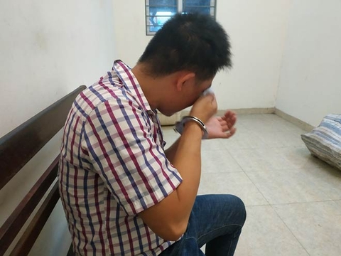 Đi cướp chỉ để được... vào tù